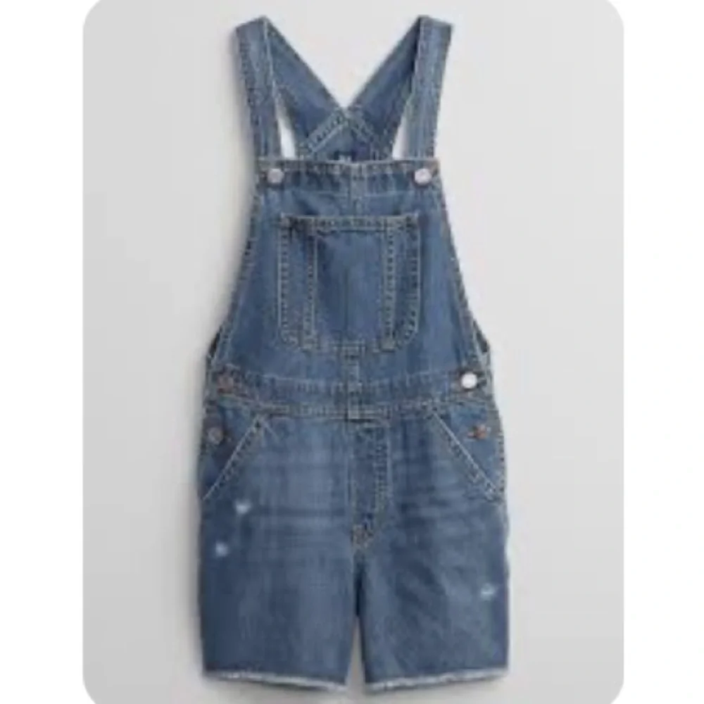 GAP Distressed Denim Shortalls Overalls Girls Medium 8-9 year old Cotton